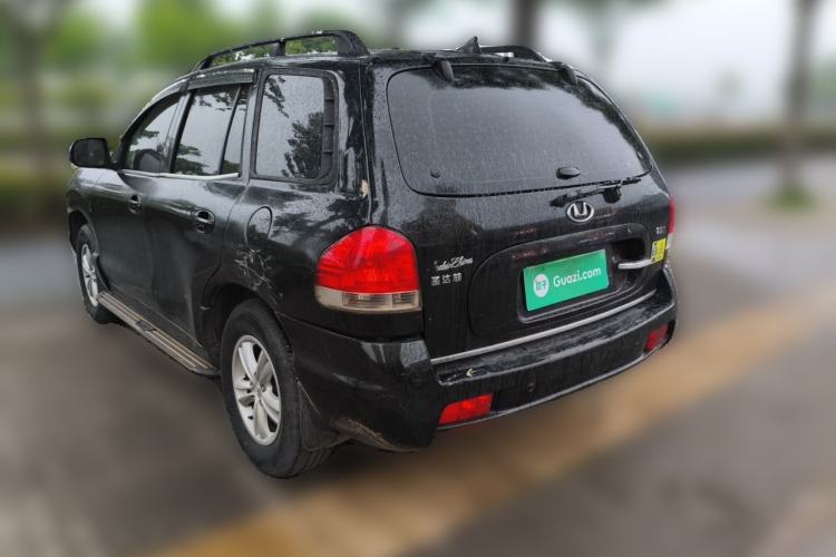 Used Huatai Santa Fe Classic 2015 2.0L Gasoline Manual Transmission Two-Wheel Drive Standard Version Rear Left 45 Deg