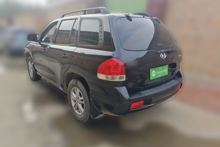 Used Huatai Santa Fe Classic 2015 2.0L Gasoline Manual Transmission Two-Wheel Drive Standard Version Rear Left 45 Deg