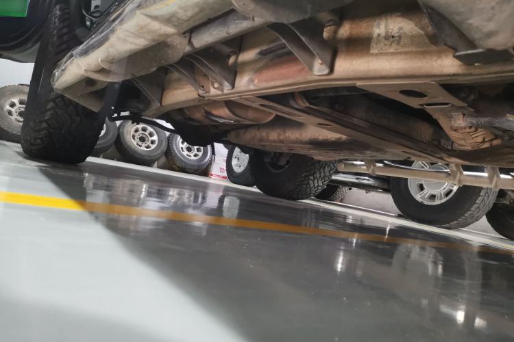 Used Hummer H2 2008 6.2 AT Chassis Front Right