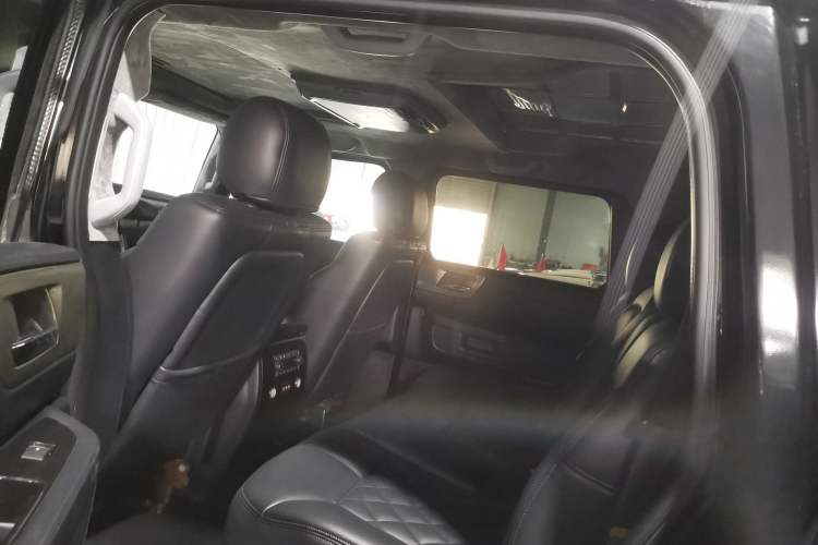 Used Hummer H2 2008 6.2 AT Left Rear Seat