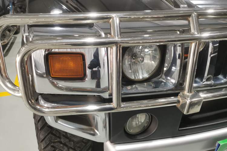 Used Hummer H2 2008 6.2 AT Right Front Headlight