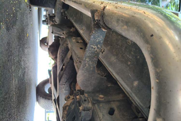 Used Hummer H3 2008 H3x 3.7 Chassis Front Right