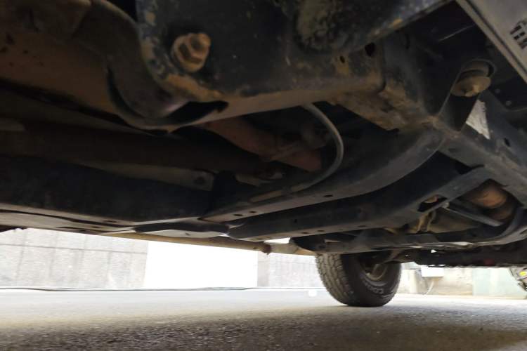 Used Hummer H3 2008 H3x 3.7 Chassis Rear Right