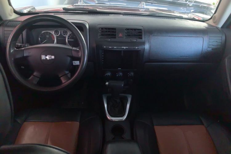 Used Hummer H3 2008 H3x 3.7 Center Console