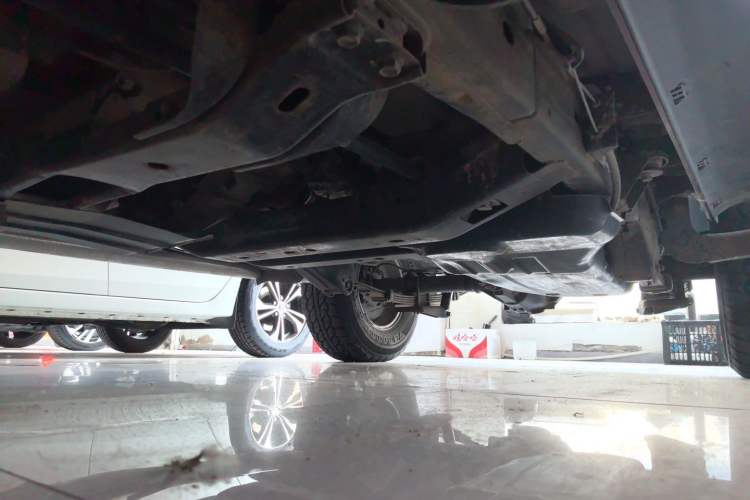 Used Hummer H3 2008 H3x 3.7 Chassis Front Left