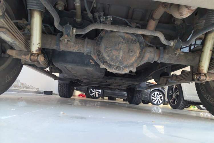 Used Hummer H3 2008 H3x 3.7 Chassis Rear
