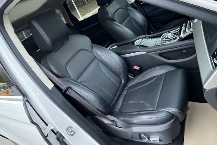 Used Hunkt Kuangshi 2020 2.0T Automatic Two-Wheel Drive Prestige Version Interior 3