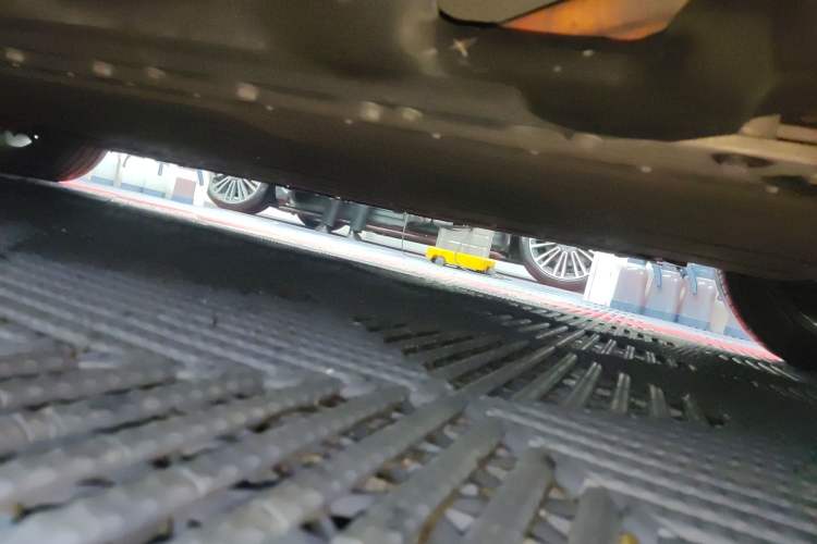 Used Hycan A06 2022 550A Chassis Rear Left