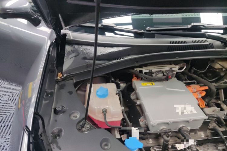 Used Hycan A06 2022 550A Engine Bay Right