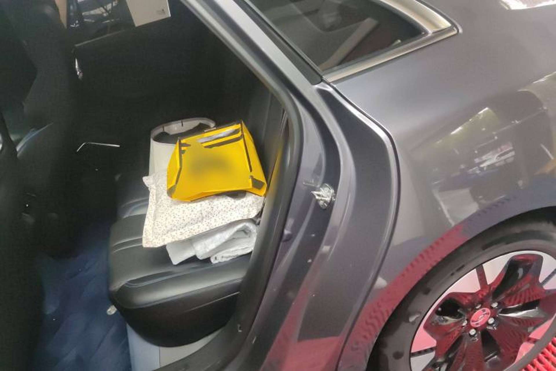 Used Hycan A06 2022 550A Left Rear Seat