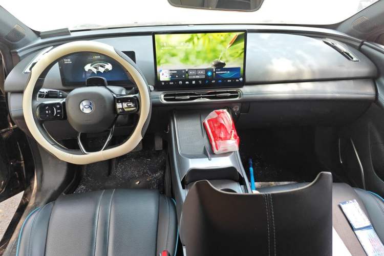 Used Hycan A06 2022 630C Center Console