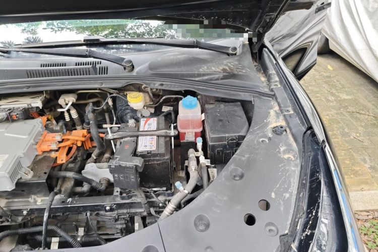 Used Hycan A06 2022 550A Engine Bay Left