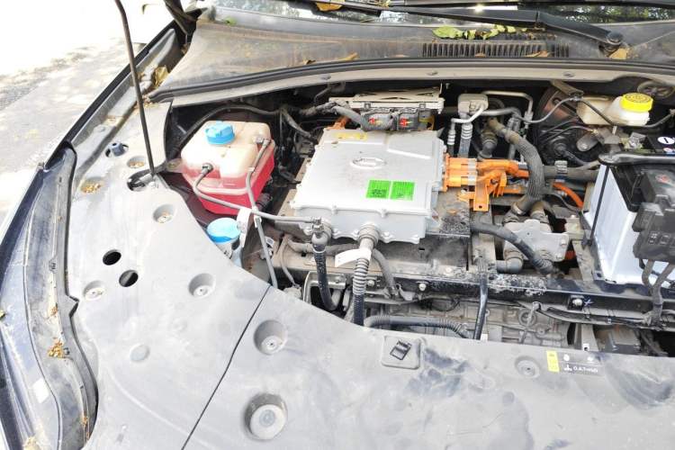 Used Hycan A06 2022 630C Engine Bay Right