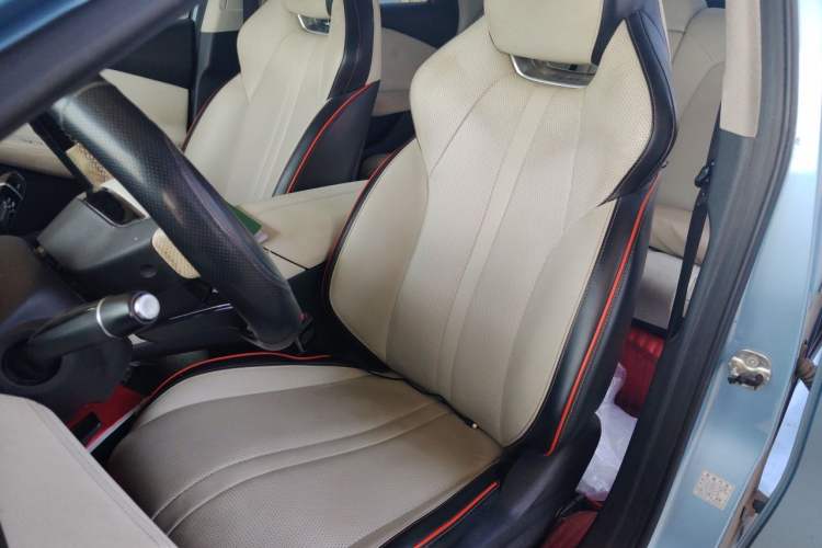 Used Hycan A06 2022 550A Left Front Seat