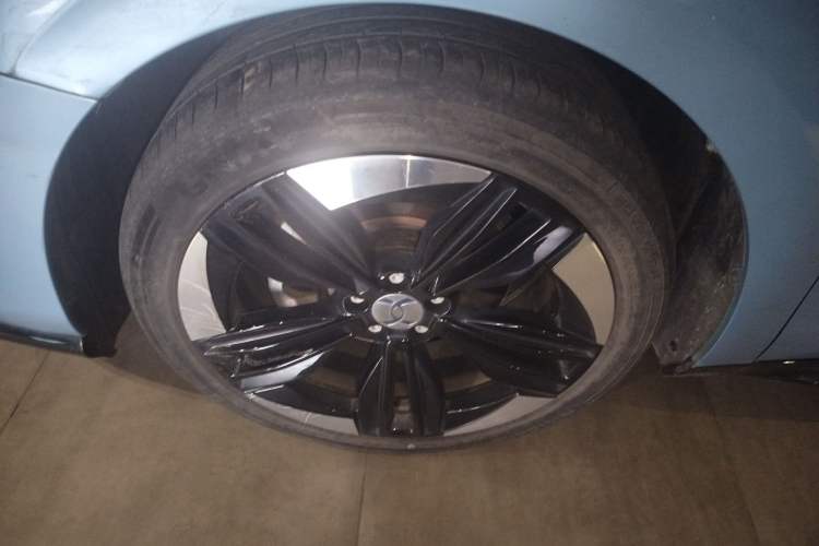 Used Hycan A06 2022 630C Left Front Wheel Hub