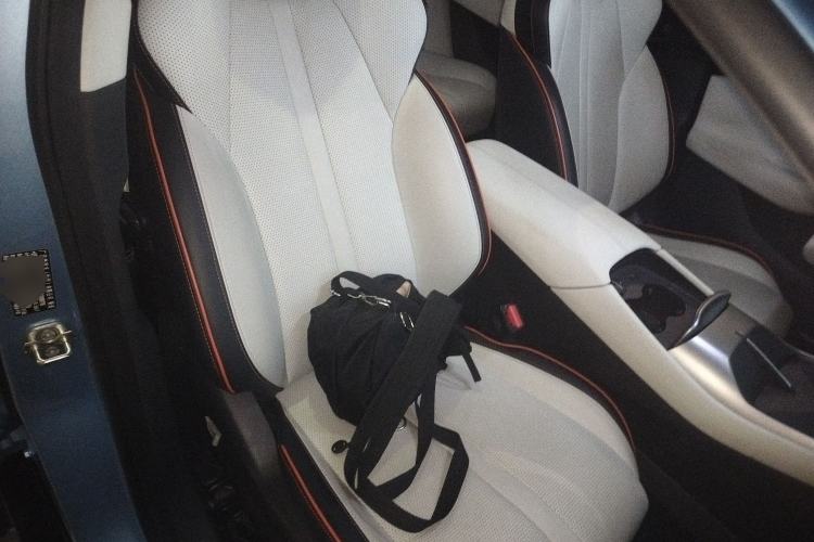 Used Hycan A06 2022 630C Right Front Seat