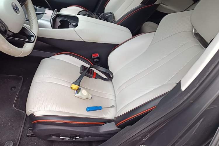Used Hycan A06 2022 630C Left Front Seat