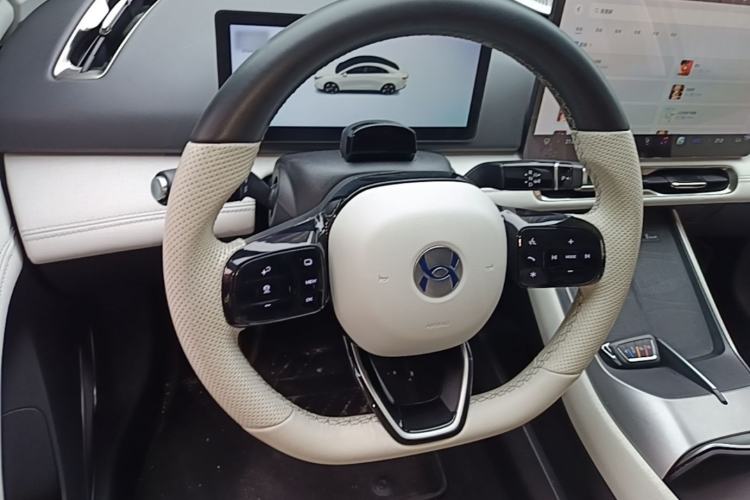 Used Hycan A06 2022 630C Steering Wheel