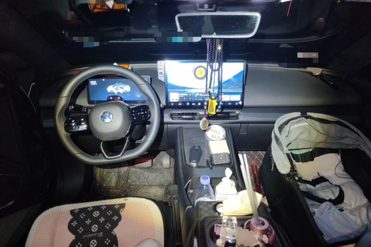 Used Hycan A06 2022 630C Center Console