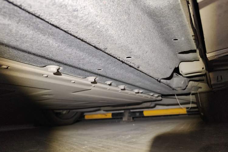 Used Hycan A06 2022 630C Chassis Rear Left