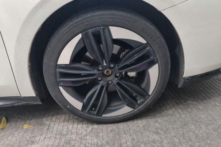 Used Hycan A06 2022 630C Right Front Wheel Hub