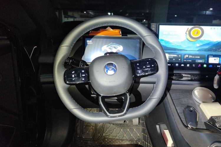 Used Hycan A06 2022 630C Steering Wheel