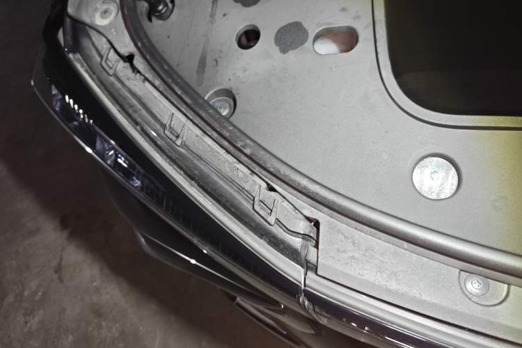 Used Hycan V09 2023 Luxury Edition 762 Engine Bay Right