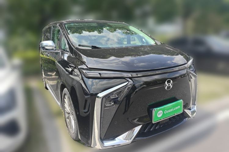 Used Hycan V09 2023 Luxury Edition 620 Front Right 45 Deg