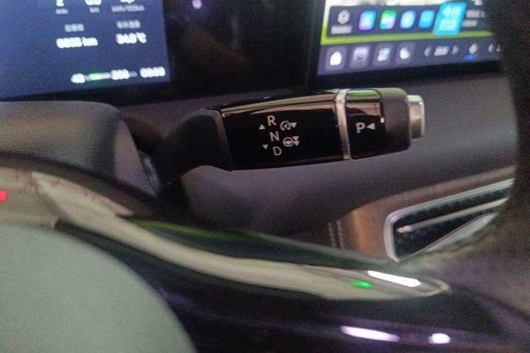 Used Hycan V09 2023 Luxurious Edition Supercharger 620 Gear Lever