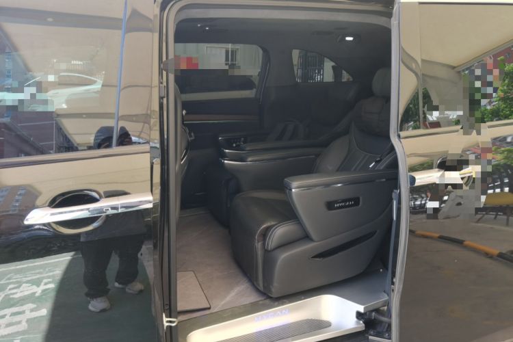 Used Hycan V09 2023 Luxurious Edition Supercharger 620 Left Rear Seat