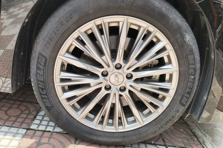 Used Hycan V09 2023 Flagship Edition 762 Right Front Wheel Hub