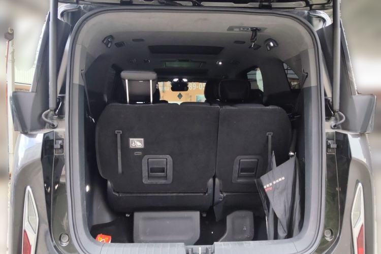 Used Hycan V09 2023 Luxury Edition 762 Trunk