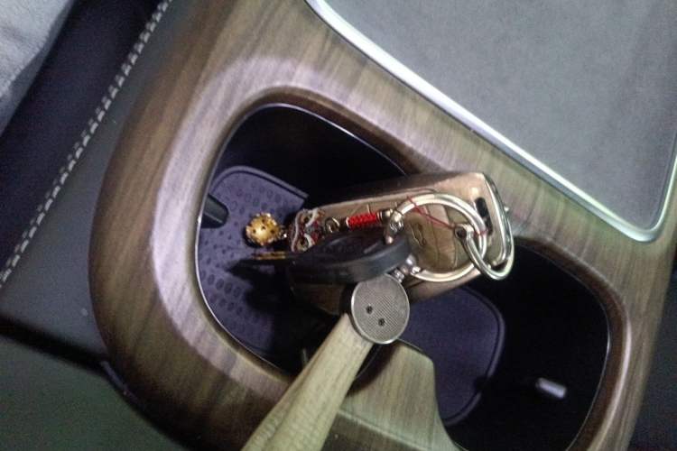 Used Hycan V09 2023 Luxurious Edition Supercharger 620 Vehicle Key