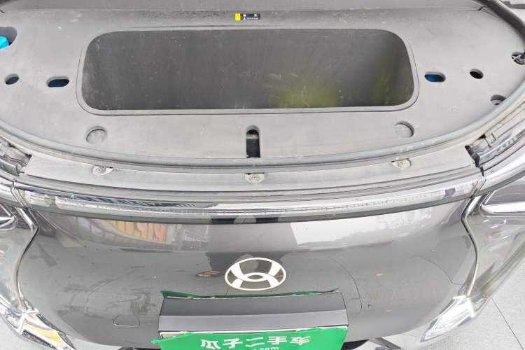 Used Hycan V09 2023 Luxury Edition 620 Engine Bay