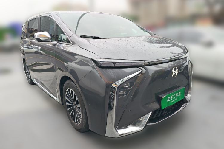 Used Hycan V09 2023 Luxury Edition 620 Front Right 45 Deg