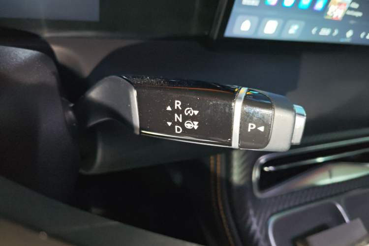 Used Hycan V09 2023 Luxurious Edition Supercharger 620 Gear Lever