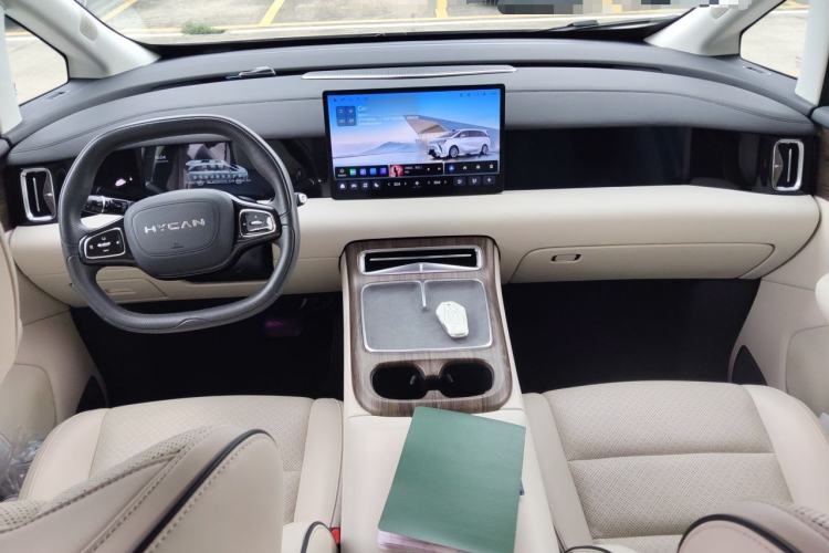 Used Hycan V09 2023 Luxury Edition 762 Center Console