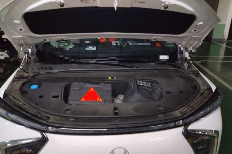 Used Hycan V09 2023 Luxury Edition 620 Engine Bay
