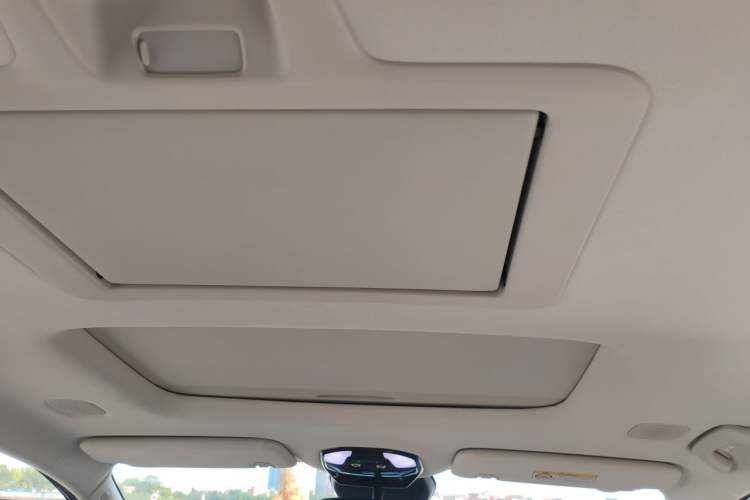 Used Hycan V09 2023 Luxurious Edition Supercharger 620 Headliner