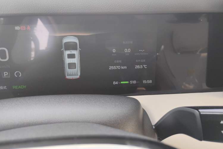 Used Hycan V09 2023 Luxurious Edition Supercharger 620 Odometer Close Up