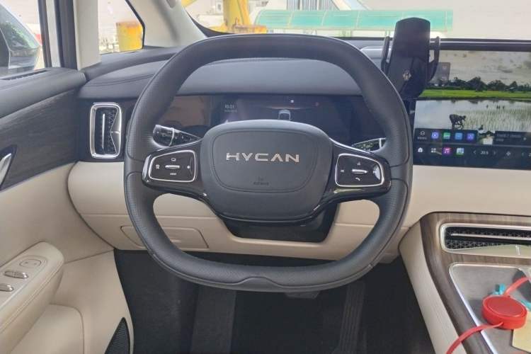 Used Hycan V09 2023 Luxurious Edition Supercharger 620 Steering Wheel