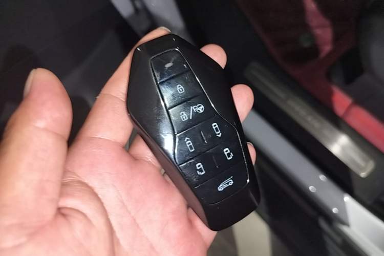 Used Hycan V09 2023 Luxury Edition 620 Vehicle Key