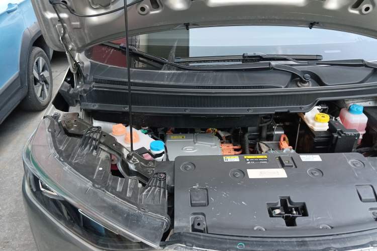 Used Hycan Z03 2021 Trendy Smart Edition Engine Bay Right