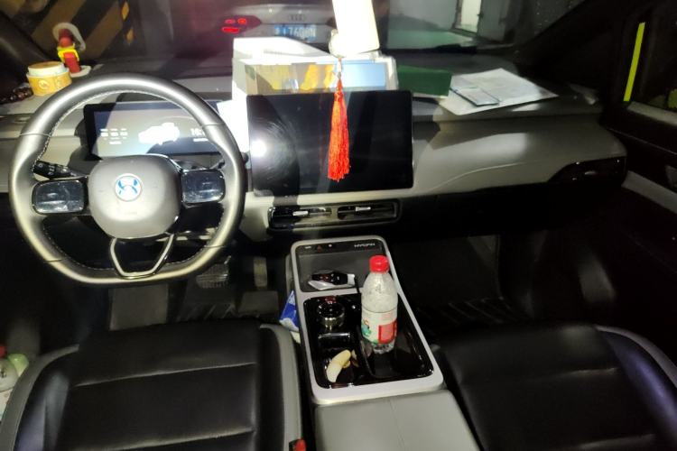 Used Hycan Z03 2021 Trendy Smart Edition Center Console