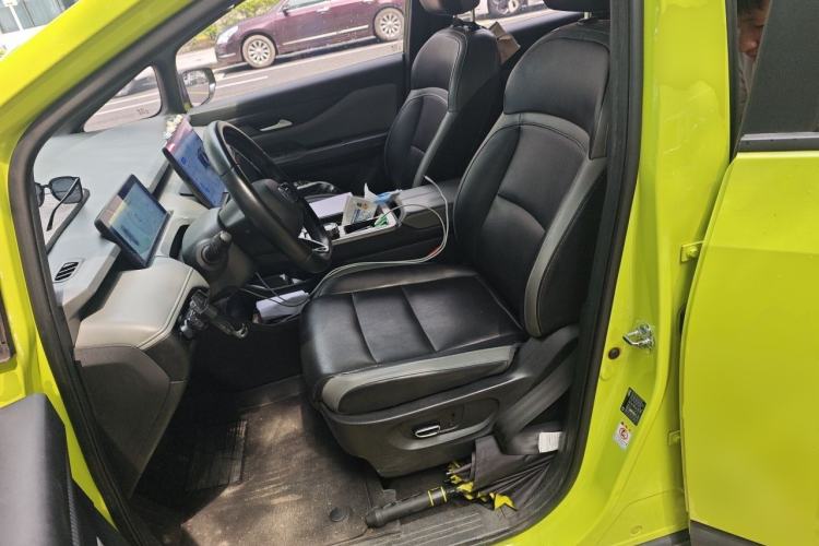 Used Hycan Z03 2021 Trendy Play Edition Left Front Seat
