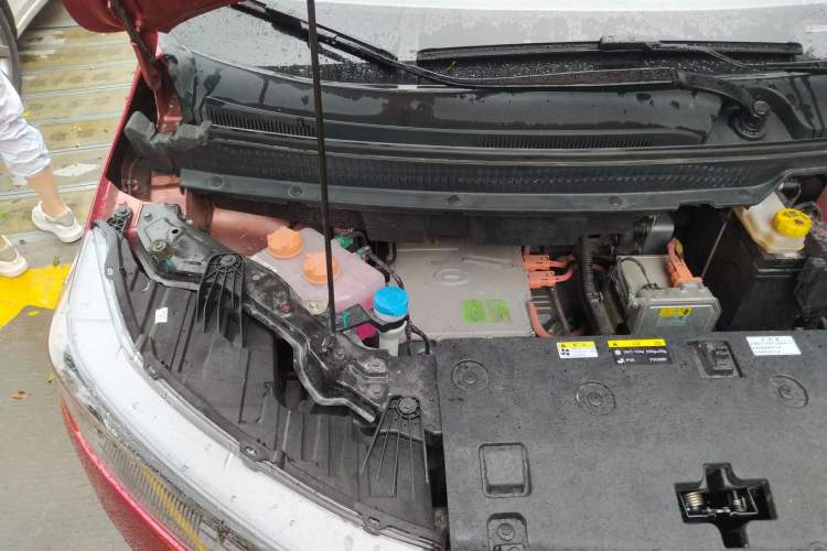 Used Hycan Z03 2021 Trendy Smart Edition Engine Bay Right