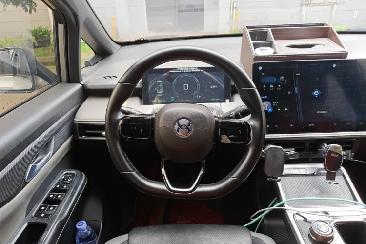 Used Hycan Z03 2021 Trendy Play Edition Steering Wheel