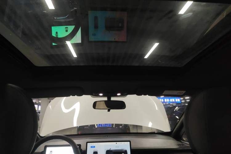 Used Hycan Z03 2021 Trendy Play Edition Headliner