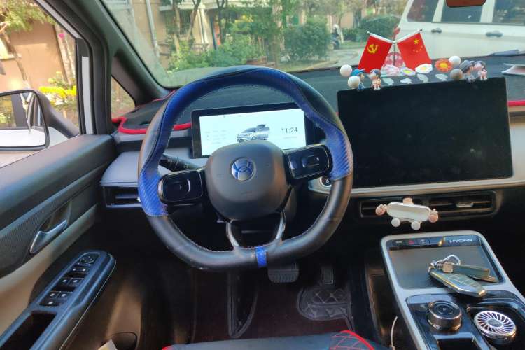 Used Hycan Z03 2021 Long-Range Trendy Smart Edition Steering Wheel