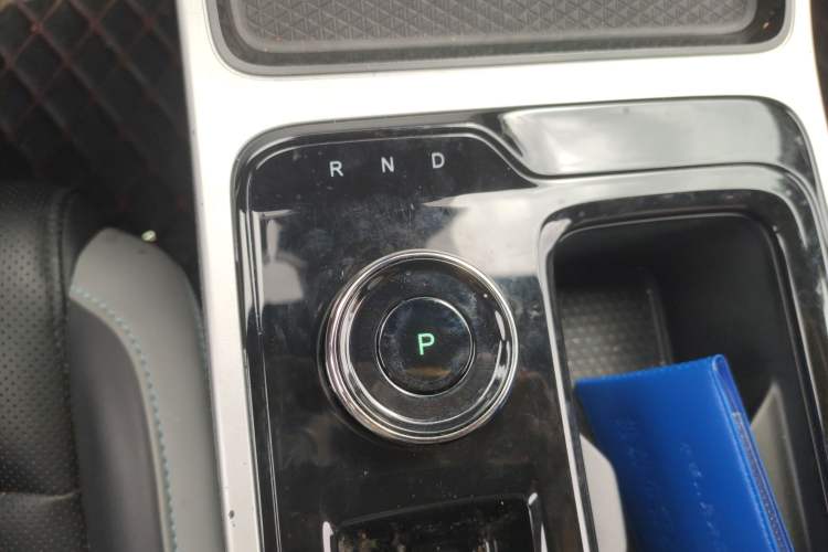 Used Hycan Z03 2021 Trendy Smart Edition Gear Lever